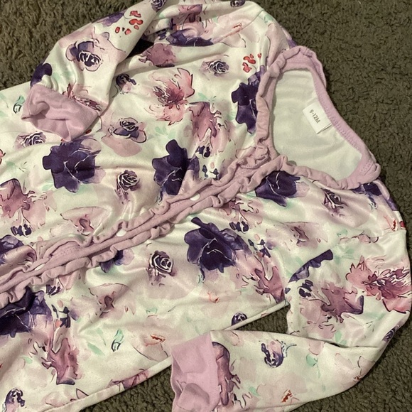 ♦️5 for $15♦️ 9-12 month baby girl footless one piece purple pj, outfit. - Picture 2 of 4